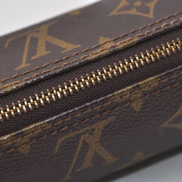 Louis Vuitton Monogram Trousse Ronde Pen Case Pouch ! 👜🤎 - Picture 12 of 15